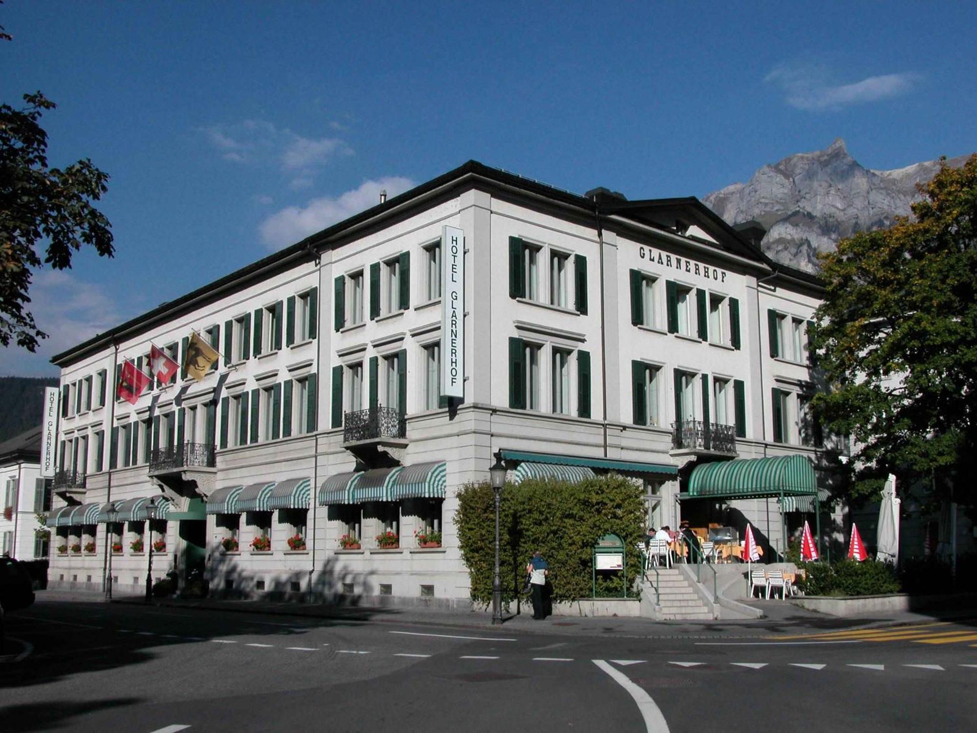 Hotel Post Glarnerhof Гларус Экстерьер фото