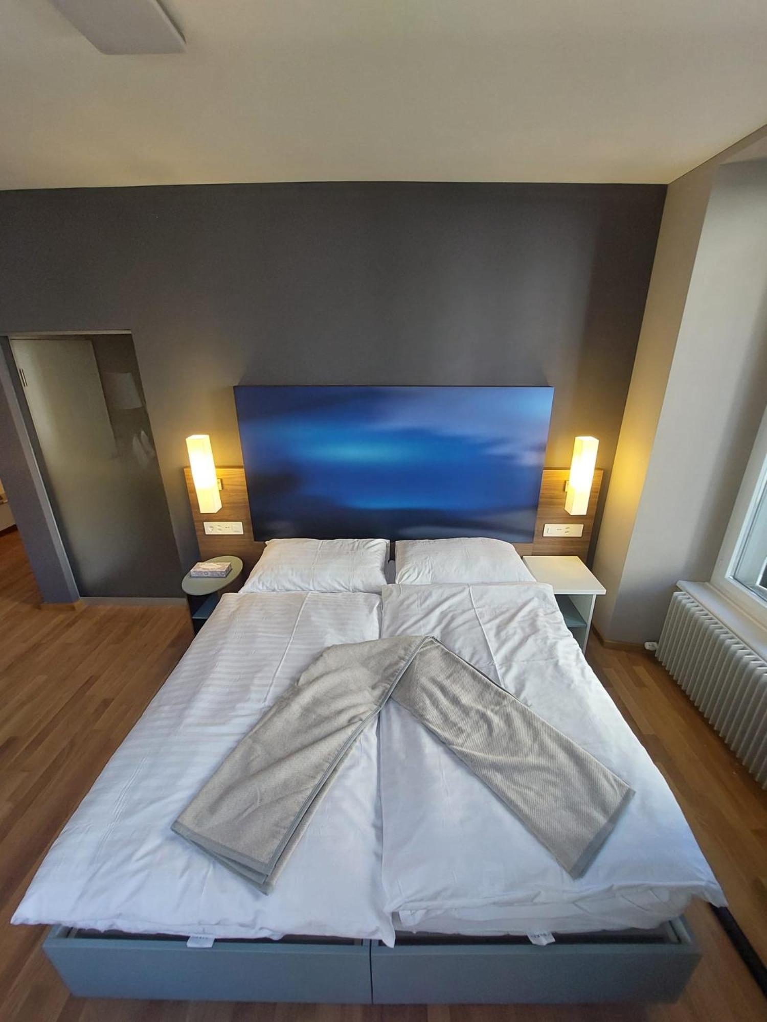 Hotel Post Glarnerhof Гларус Экстерьер фото