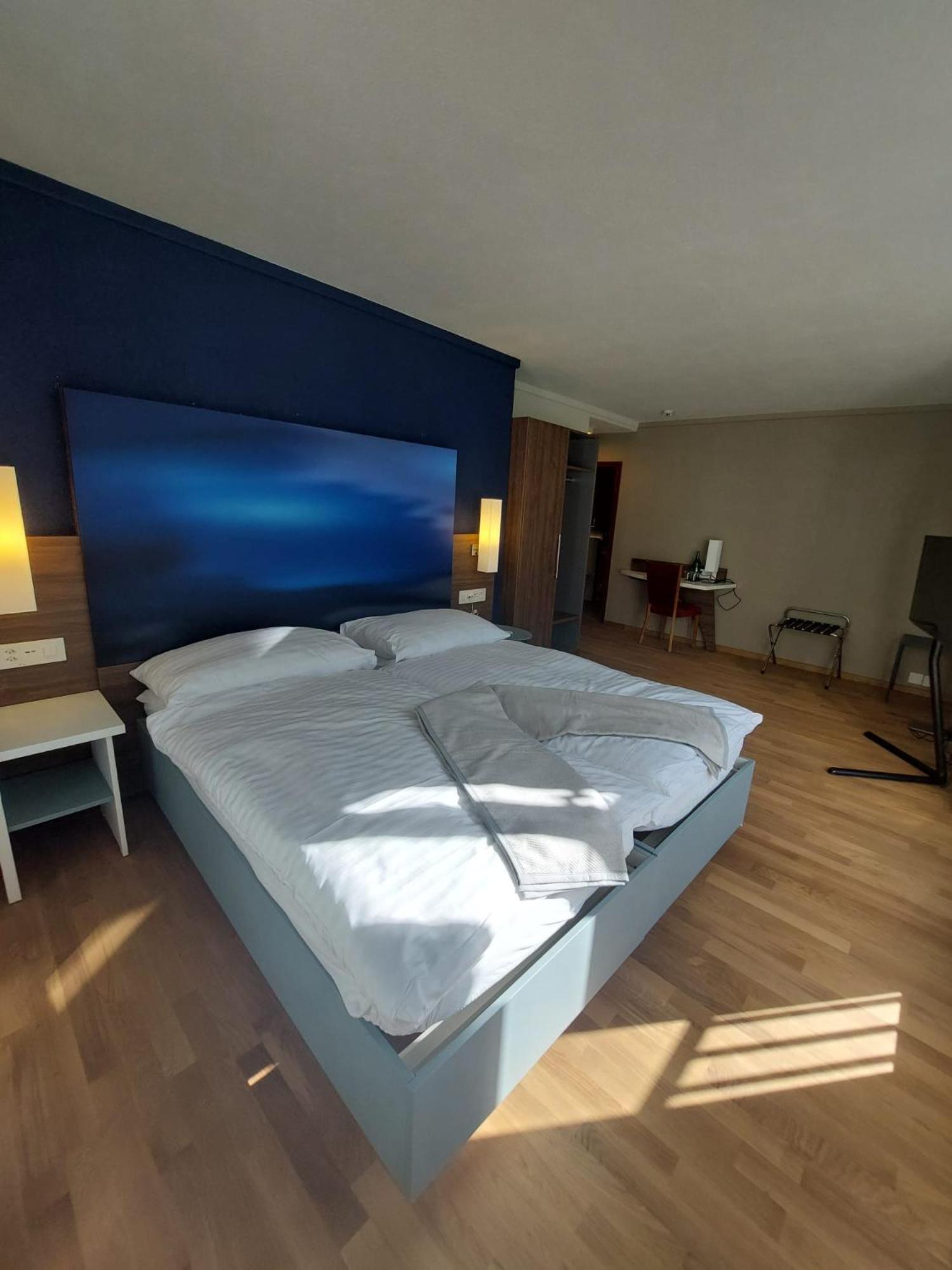 Hotel Post Glarnerhof Гларус Экстерьер фото