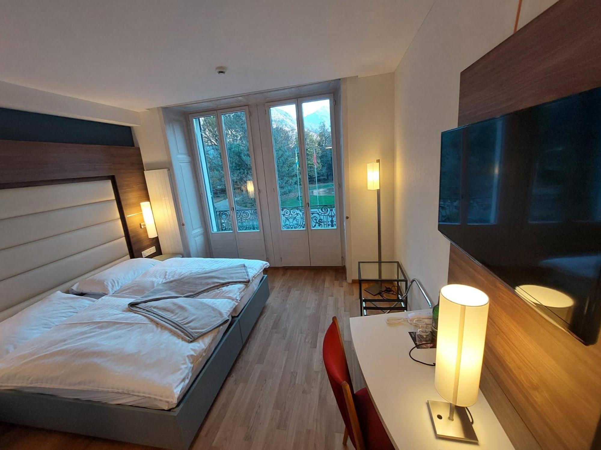 Hotel Post Glarnerhof Гларус Экстерьер фото