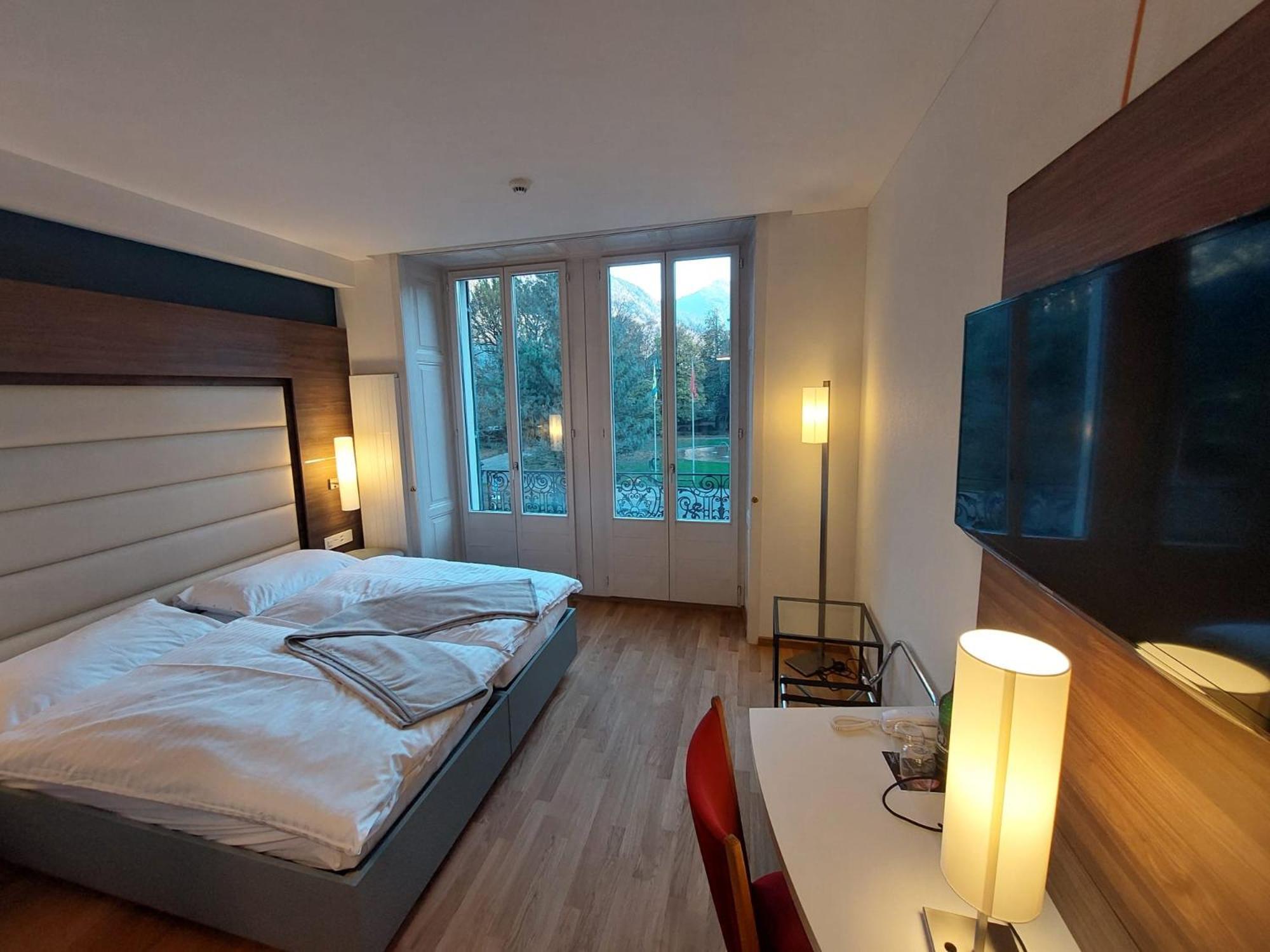 Hotel Post Glarnerhof Гларус Экстерьер фото