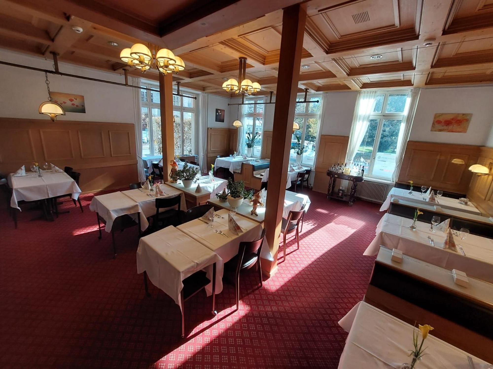 Hotel Post Glarnerhof Гларус Экстерьер фото